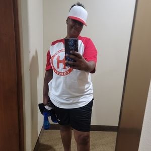 Meet your Posher, Kai